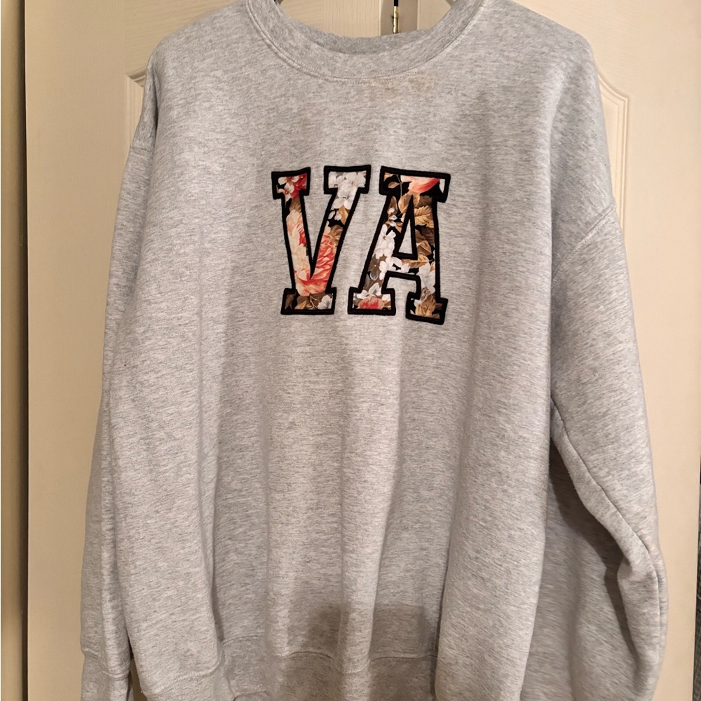 Custom Floral VA Crewneck